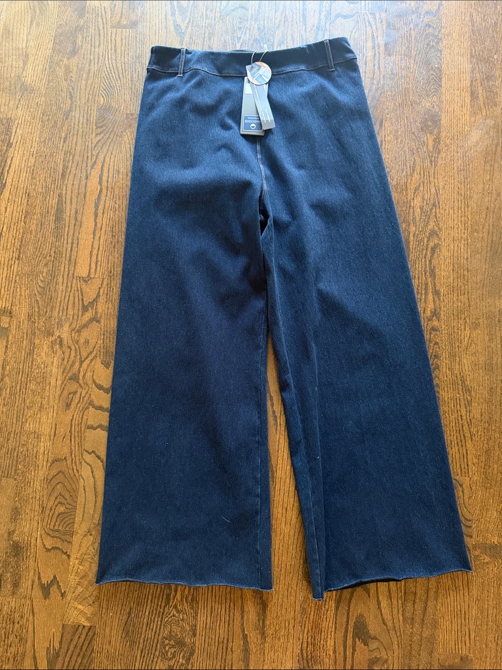 Lysse Wide Leg Flare Jeans in Deep Navy